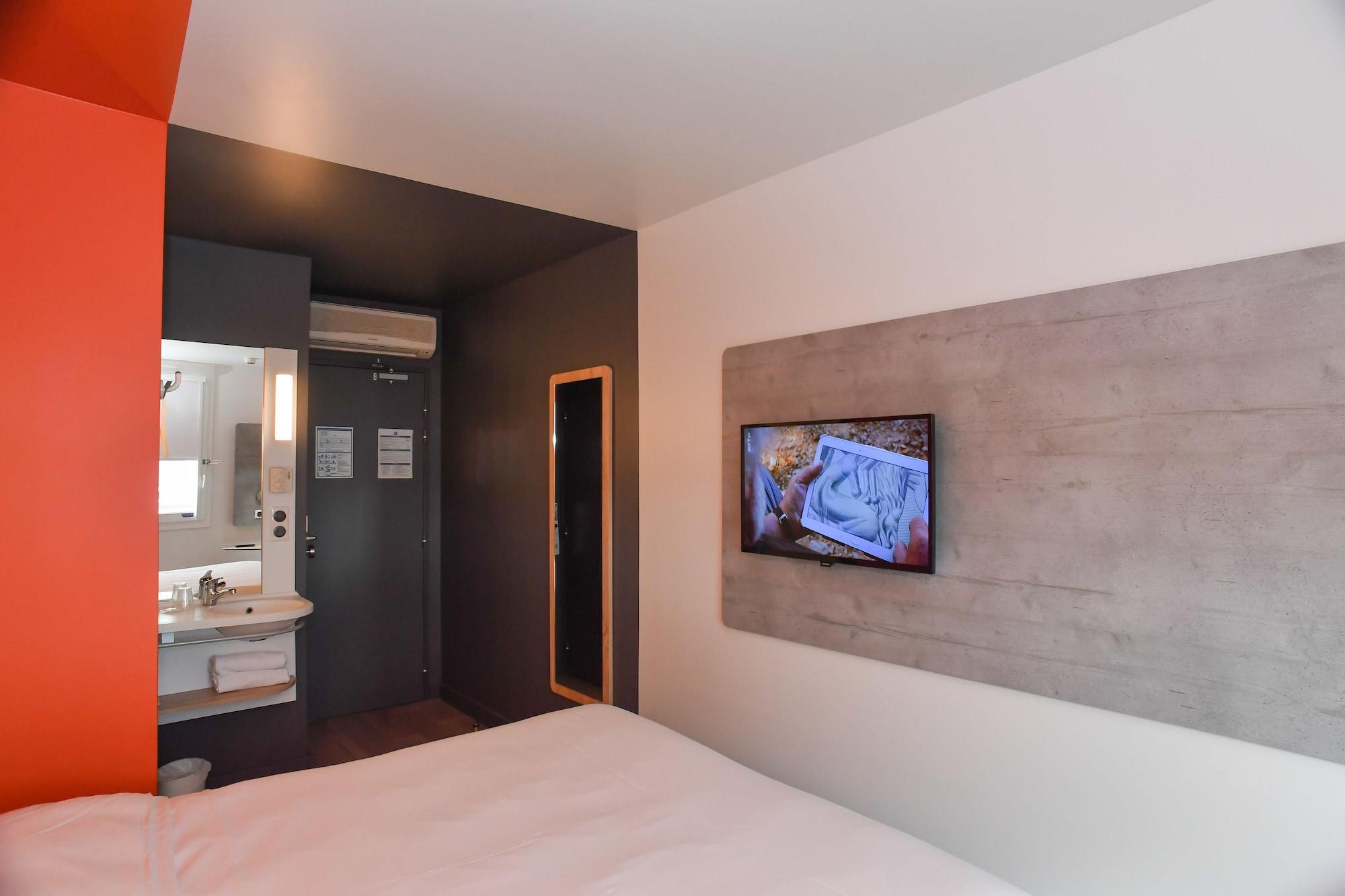 Ibis Budget Saint Lo Экстерьер фото